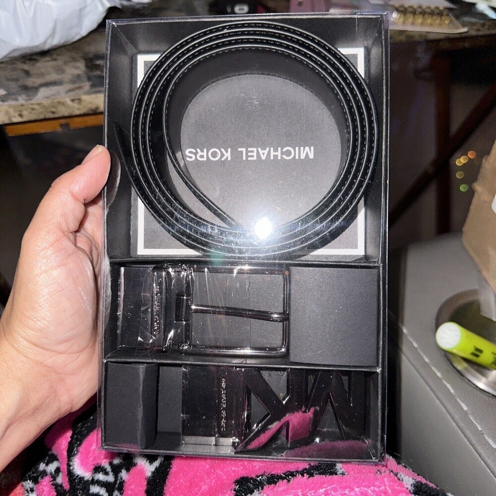 Michael Kors Men's 4 In 1 MK Logo Leather Reversible Belt Box Set Black/BLACK